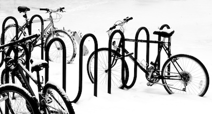 Bikes snow.jpg